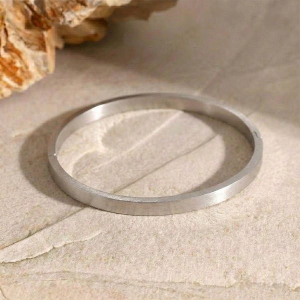 O1CN010WeUNm25wjflD0cjb_3529117591-0-cib.jpg Stainless Steel Smooth Bangle 1050262428324