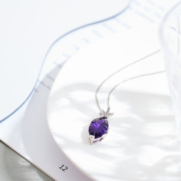 O1CN010sNvYP25wjJMDckMs_3529117591-0-cib.jpg Stainless Steel Teardrop Stone Necklace 681834496844