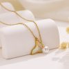 O1CN010vJrPB25wjVxeevQK_3529117591-0-cib.jpg Stainless Steel Mother of Pearl Fishtail Necklace 822948372006
