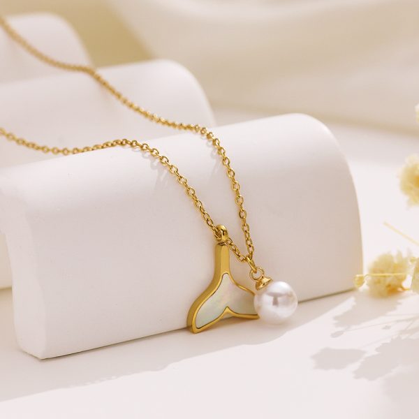 O1CN010vJrPB25wjVxeevQK_3529117591-0-cib.jpg Stainless Steel Mother of Pearl Fishtail Necklace 822948372006