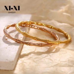 Stainless Steel Rhinestone Bangle 670888213634