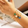 O1CN01101qTk25wjd4BUekJ_3529117591-0-cib.jpg Stainless Steel Flower Charm Bracelet 981369026357