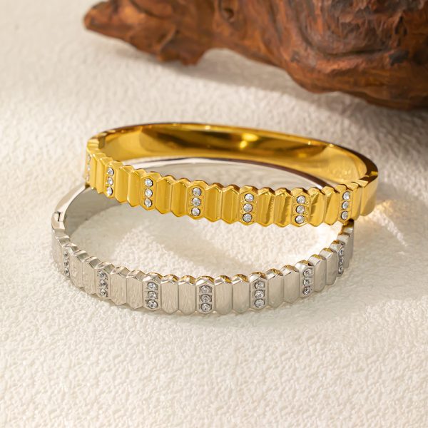 O1CN011WgILe25wjbydrh8L_3529117591-0-cib.jpg Stainless Steel Rhinestone Screw Bangle 957365583252