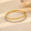 O1CN011o5unz25wjcQF8Tr5_3529117591-0-cib.jpg Stainless Steel Clover Zirconia Bangle 966861840819