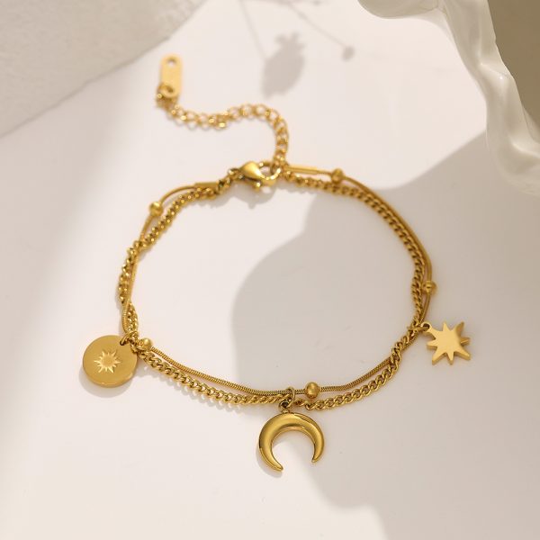 O1CN011omLSa25wjUge4Nyq_3529117591-0-cib.jpg Stainless Steel Moon Charm Bracelet 798181136470
