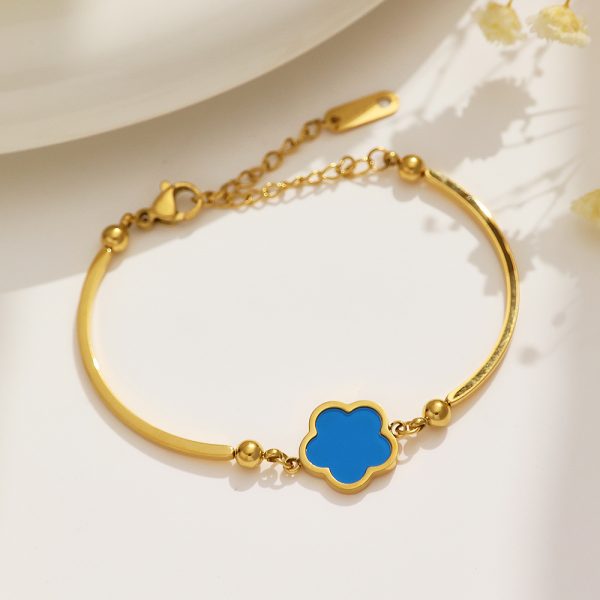 O1CN012RVocr25wjYwHmMH5_3529117591-0-cib.jpg Stainless Steel Lucky Flower Bracelet 874886563455