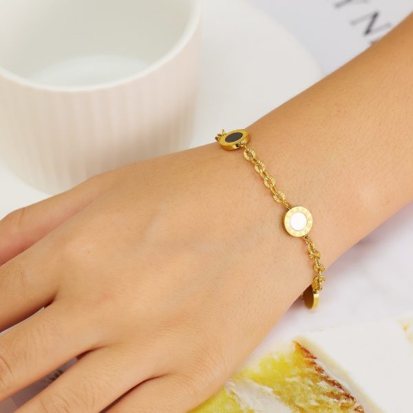 O1CN013EgJsV25wjRbp8ZWV_3529117591-0-cib.jpg Stainless Steel Coin Layered Bracelet 757233932704