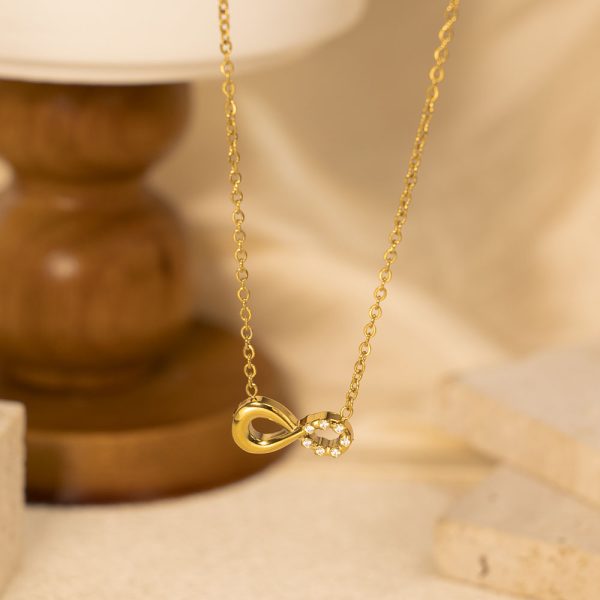 O1CN013Ut5Lg25wjZYG9HYj_3529117591-0-cib.jpg Stainless Steel Figure 8 Necklace 893351063135