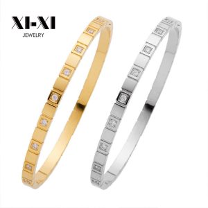 Stainless Steel Rhinestone Bangle 692307657250