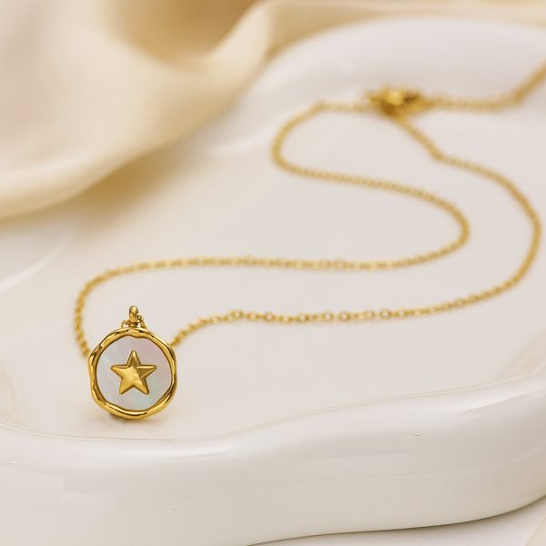O1CN015CLL4125wjVGeCWUB_3529117591-0-cib.jpg Stainless Steel Star Necklace 809878796120