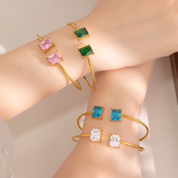 O1CN015NztBY25wjbZEzK2e_3529117591-0-cib.jpg Stainless Steel Square Zirconia Bangle 947315466616