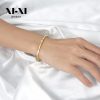 O1CN015gOCnU25wjbq0CY1V_3529117591-0-cib.jpg Stainless Steel Single Stone Bangle 633776515247