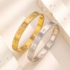 O1CN0168fOob25wjfrhOkXE_3529117591-0-cib.jpg Stainless Steel Rhinestone Clover Bangle 1048230199027