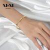 O1CN016Gc2MB25wjbr5QEgm_3529117591-0-cib.jpg Stainless Steel Zirconia Bangle 633510990798