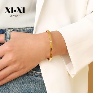 Stainless Steel Couple Bangle 916209833414