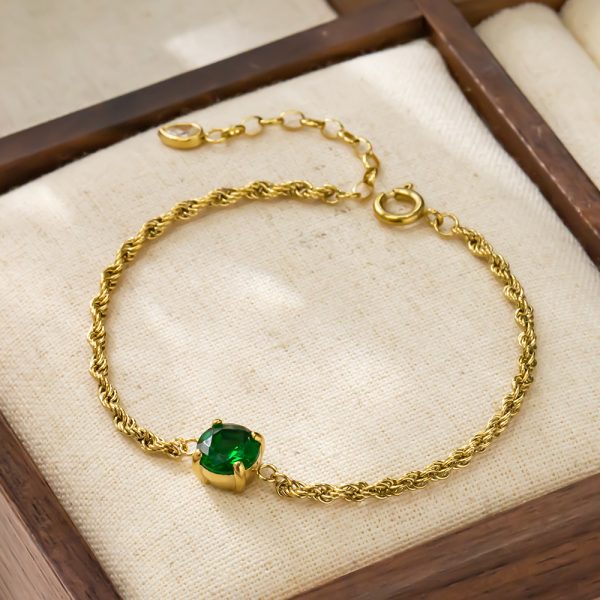 O1CN017Xu2wW25wjbpBaPuh_3529117591-0-cib.jpg Stainless Steel Teardrop Glass Bracelet 914668551626