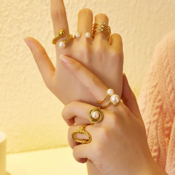 O1CN018inWEu25wjR4goSlI_3529117591-0-cib.jpg Stainless Steel Pearl Cluster Ring 750660428639
