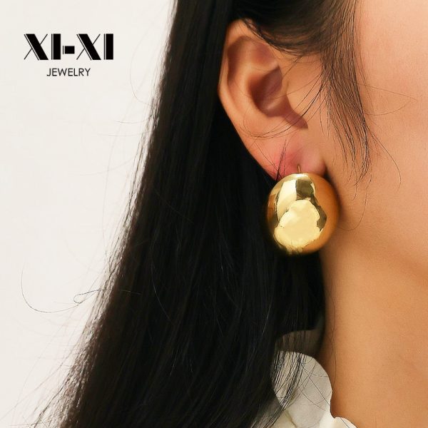 O1CN019ypShI25wjbqhWPKf_3529117591-0-cib.jpg Stainless Steel Dome Stud Earrings 803895871529