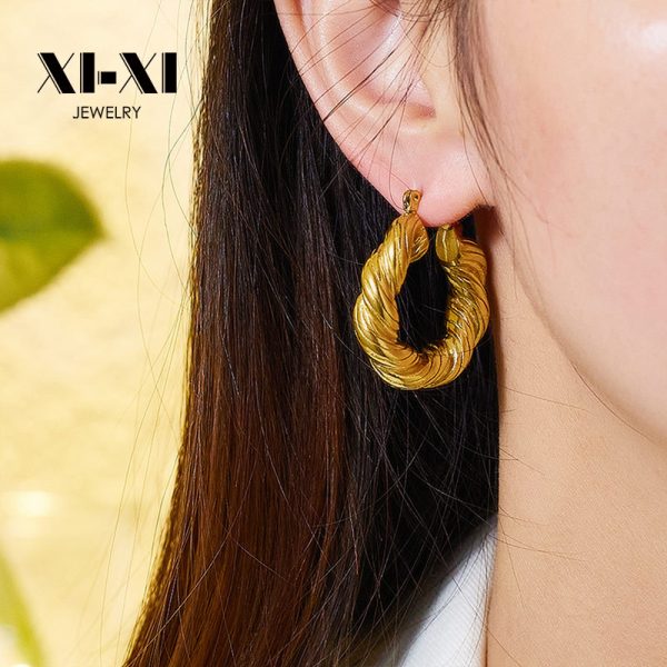 O1CN01A57jc525wjbmRIgyS_3529117591-0-cib.jpg Stainless Steel Twist Hoop Earrings 736160278323
