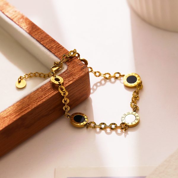 O1CN01AKdRDD25wjRXFE8db_3529117591-0-cib.jpg Stainless Steel Coin Layered Bracelet 757233932704