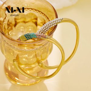 Stainless Steel Pearl Rhinestone Bangle 731768566134