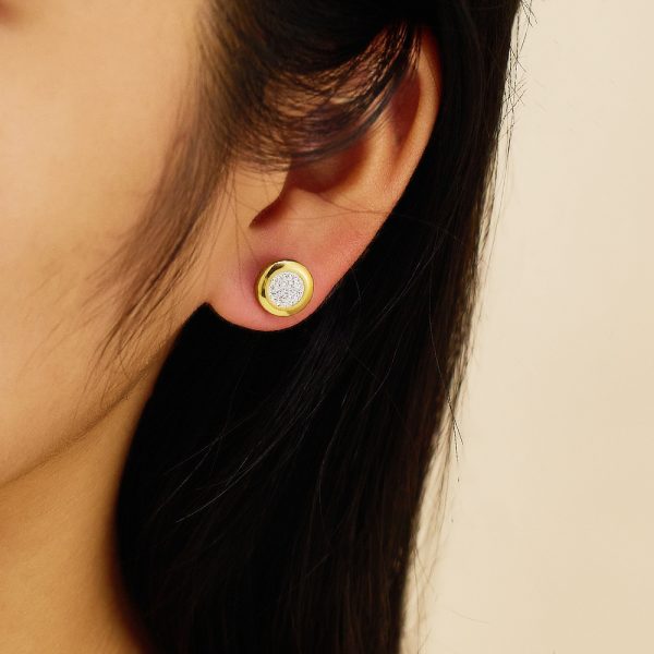 O1CN01DACzjR25wjRfs3rW2_3529117591-0-cib.jpg Stainless Steel Clover Shell Earrings 756940769071