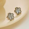 O1CN01EAf2Fh25wjRiivsJK_3529117591-0-cib.jpg Stainless Steel Clover Shell Earrings 756940769071
