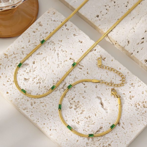 O1CN01EHYoat25wjZc7AcMx_3529117591-0-cib.jpg Stainless Steel Zirconia Square Necklace 894475463162