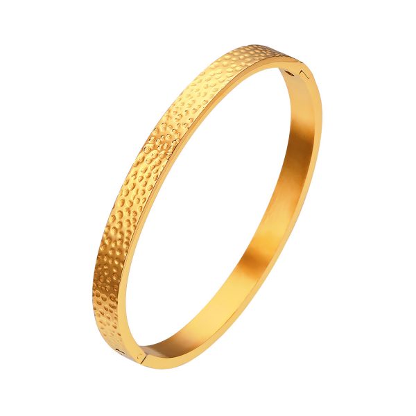 O1CN01FEg6Bk25wjQ62x8SL_3529117591-0-cib.jpg Stainless Steel Hammered Bangle 741961586818