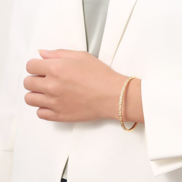 O1CN01FLj7O325wjFEacQii_3529117591-0-cib.jpg Stainless Steel Rhombus Bangle 656801145338