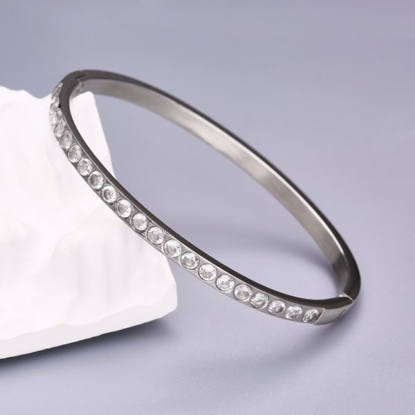 O1CN01GsLtm025wjFW4FGCQ_3529117591-0-cib.jpg Stainless Steel Heart Zirconia Bangle 659819666169