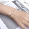 O1CN01IHk24f25wjEBy1DgS_3529117591-0-cib.jpg Stainless Steel Grid Pattern Bangle 650725303704