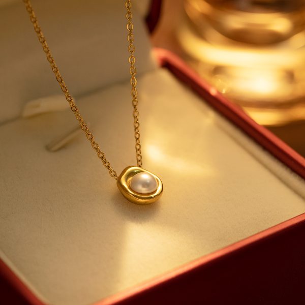 O1CN01JIIUGD25wjUMO62rH_3529117591-0-cib.jpg Stainless Steel Pearl Necklace 794374624236