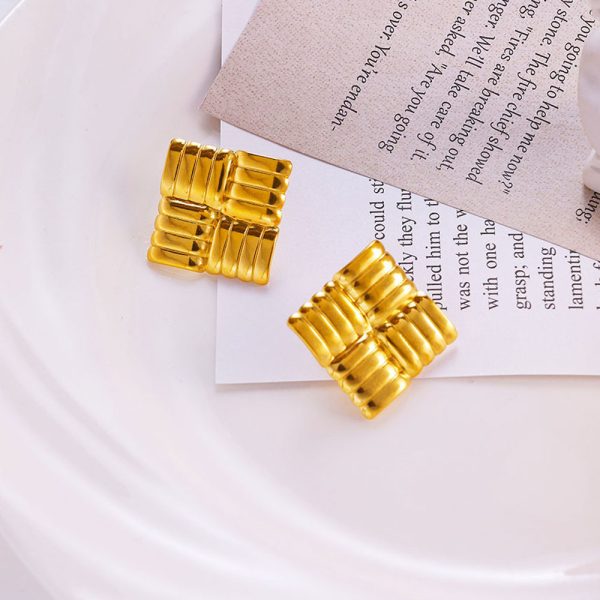 O1CN01Jwqa7225wjYpJqvfB_3529117591-0-cib.jpg Stainless Steel Bamboo Stud Earrings 871577671161