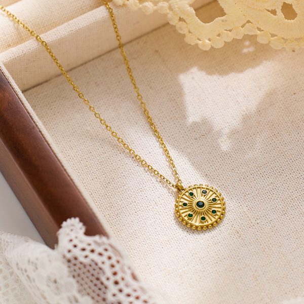 O1CN01K0WEDc25wjRXnBj3T_3529117591-0-cib.jpg Stainless Steel Zirconia Star Necklace 755240610097