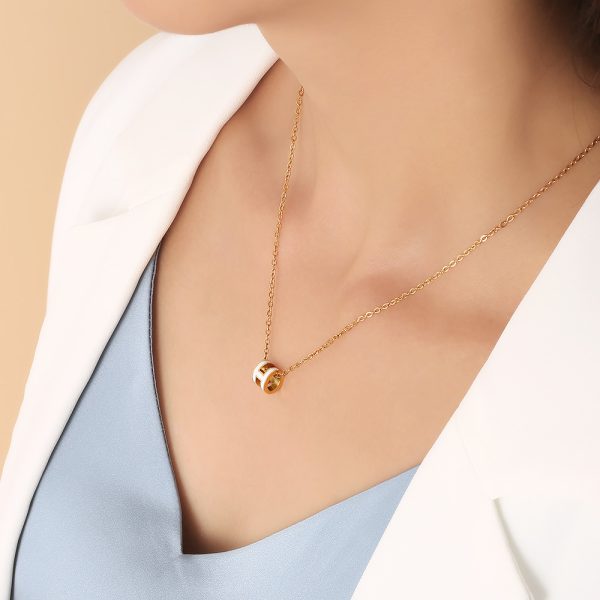 O1CN01LCQoUv25wjFR1Gm0C_3529117591-0-cib.jpg Stainless Steel H Letter Necklace 658425666977