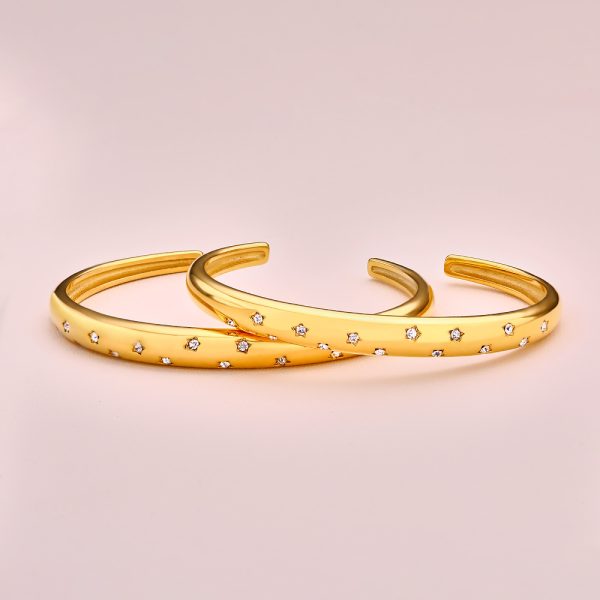 O1CN01LIg8Ln25wjG0qYdLm_3529117591-0-cib.jpg Stainless Steel Open Star Bangle 661189873232