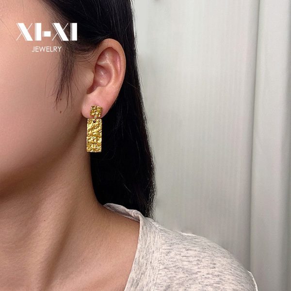 O1CN01LeaVay25wjbpiDU7f_3529117591-0-cib.jpg Stainless Steel Mini Hoop Earrings 878740331340