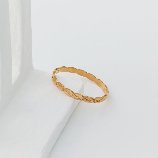 Stainless Steel Rhombus Bangle 682613279583