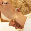 O1CN01MNJGJD25wjbkvqlPW_3529117591-0-cib.jpg Stainless Steel Pearl Rhinestone Bangle 731768566134