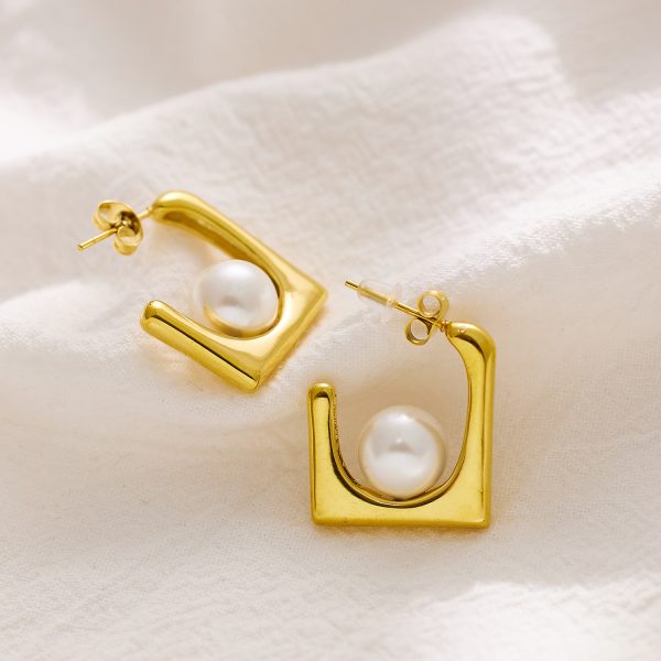 O1CN01MqpUQI25wjRYLFvPT_3529117591-0-cib.jpg Stainless Steel Pearl Hoop Earrings 756784087822