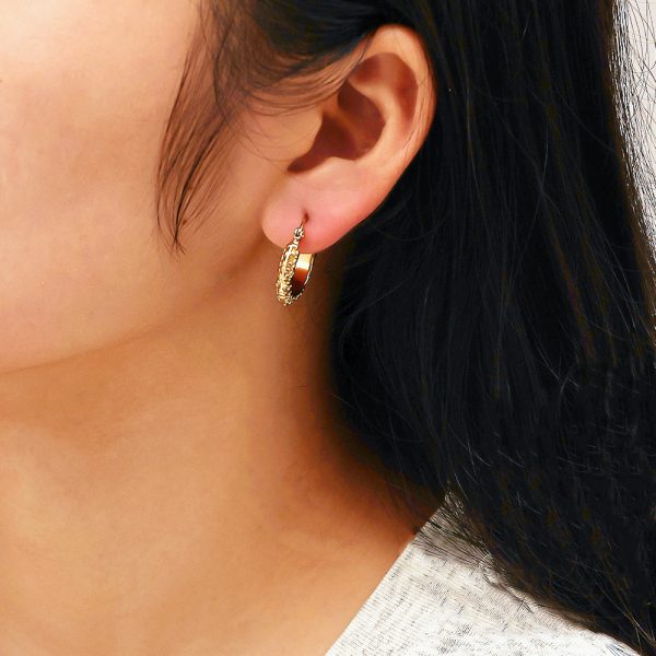 O1CN01NIph3V25wjV1m58H2_3529117591-0-cib.jpg Stainless Steel Textured Huggie Earrings 806113016766