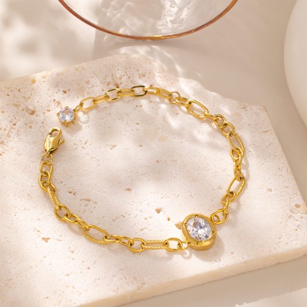 O1CN01NM2bOJ25wjbiowWqw_3529117591-0-cib.jpg Stainless Steel Single Stone Bracelet 918318376600