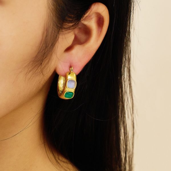 O1CN01PfNT1w25wjSNNvA42_3529117591-0-cib.jpg Stainless Steel Curved Zirconia Earrings 764653590602