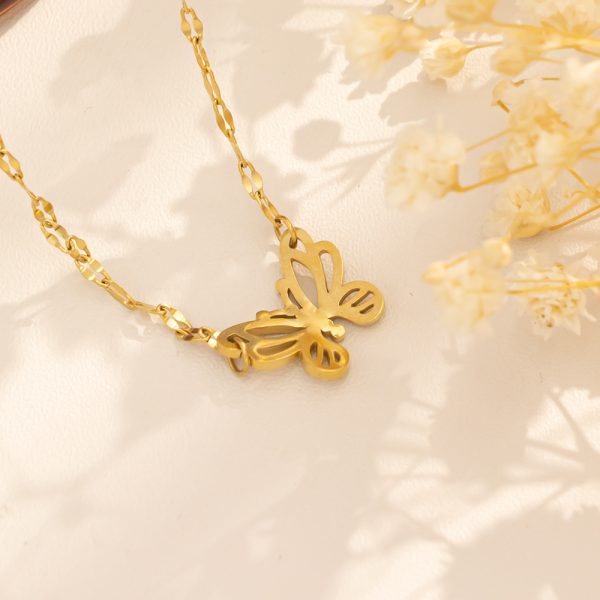 O1CN01RByTPm25wjZakCKcE_3529117591-0-cib.jpg Stainless Steel Butterfly Necklace 893616362819