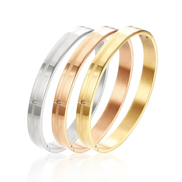 O1CN01ROB2UN25wjbo8aSkB_3529117591-0-cib.jpg Stainless Steel Bangle Set 919802672105
