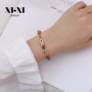 Stainless Steel Pig Nose Bracelet 744175709517