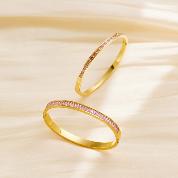 O1CN01SNELQF25wjLyLBrCL_3529117591-0-cib.jpg Stainless Steel Eight Point Star Bangle 704960625290