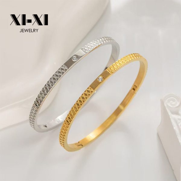 O1CN01UQQjaM25wjbseeYMI_3529117591-0-cib.jpg Stainless Steel Zirconia Bangle 855757011705