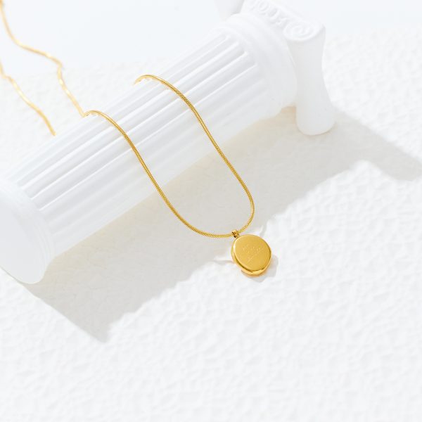 O1CN01UXm5A425wjRRkbtTV_3529117591-0-cib.jpg Stainless Steel Zirconia Star Necklace 755240610097